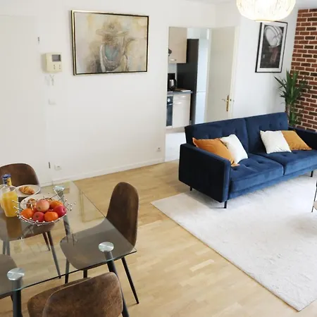 Le Cyrien Saint-Cyr-lʼÉcole